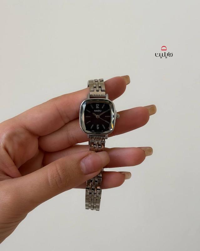 ساعت نایدو مربع