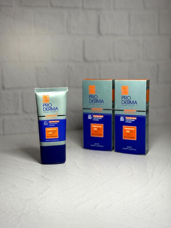 ضد آفتاب فاقد چربی ۴۰ میل مردانه پرودرما SPF50🌝🪄