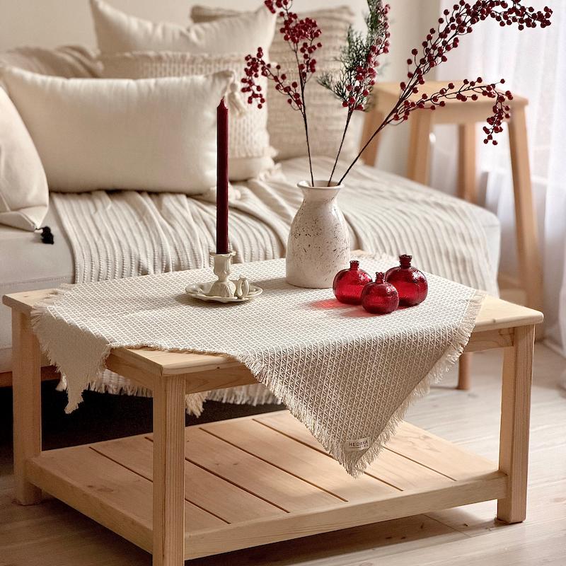 روميزي مربعي ولوت ساده