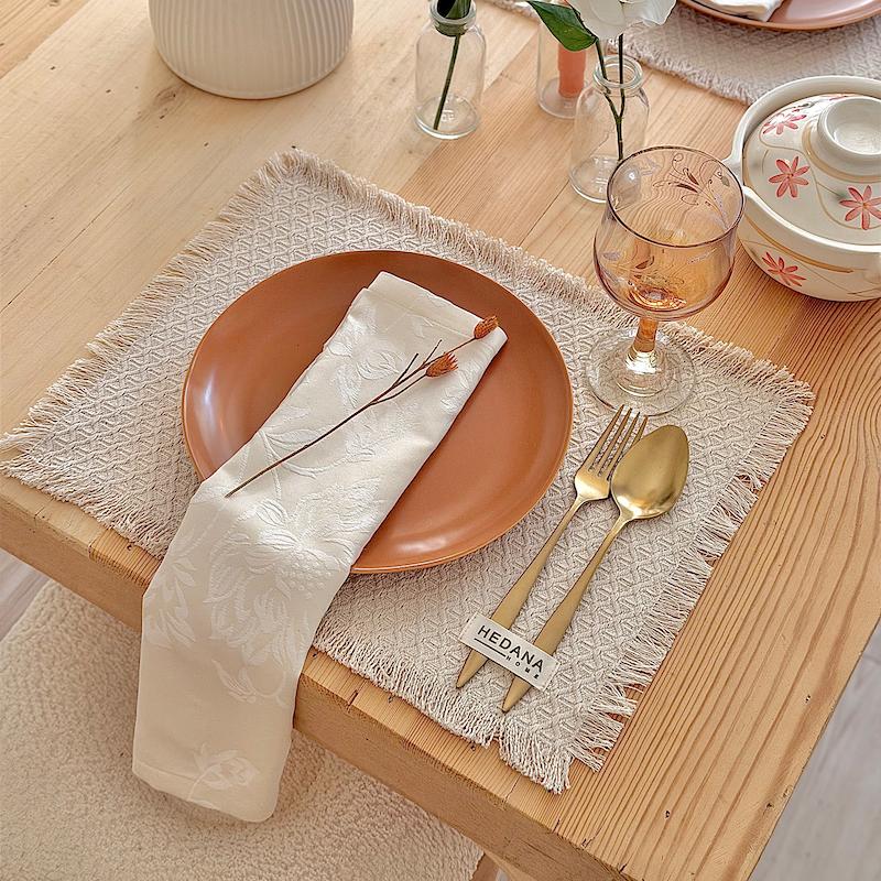 زیربشقابی velvet