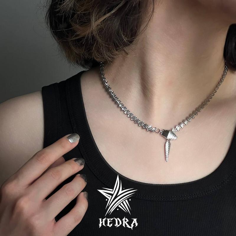 گردنبند ماری