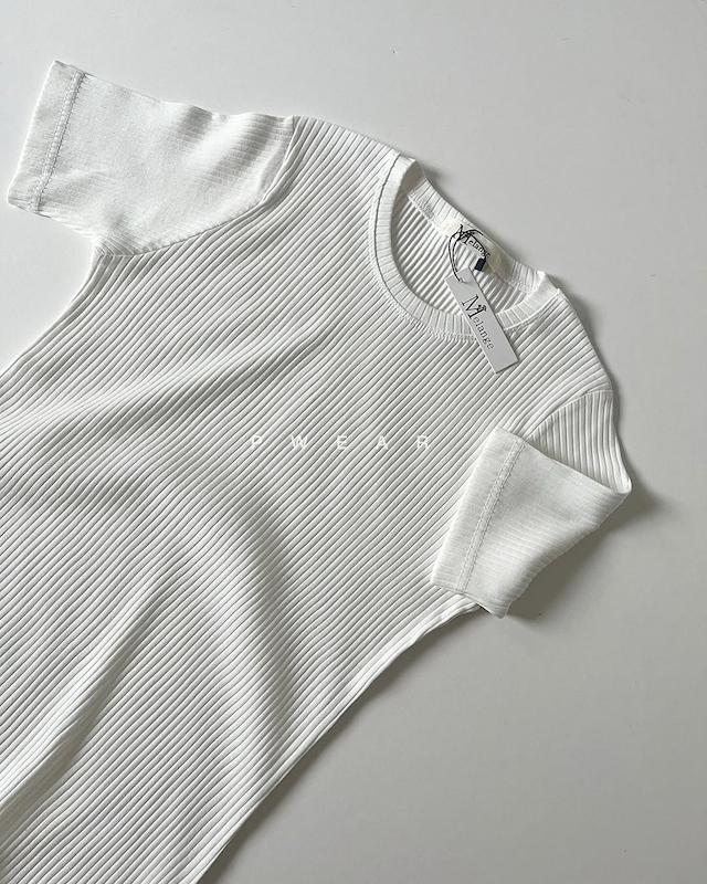 تی شرت یقه گرد 