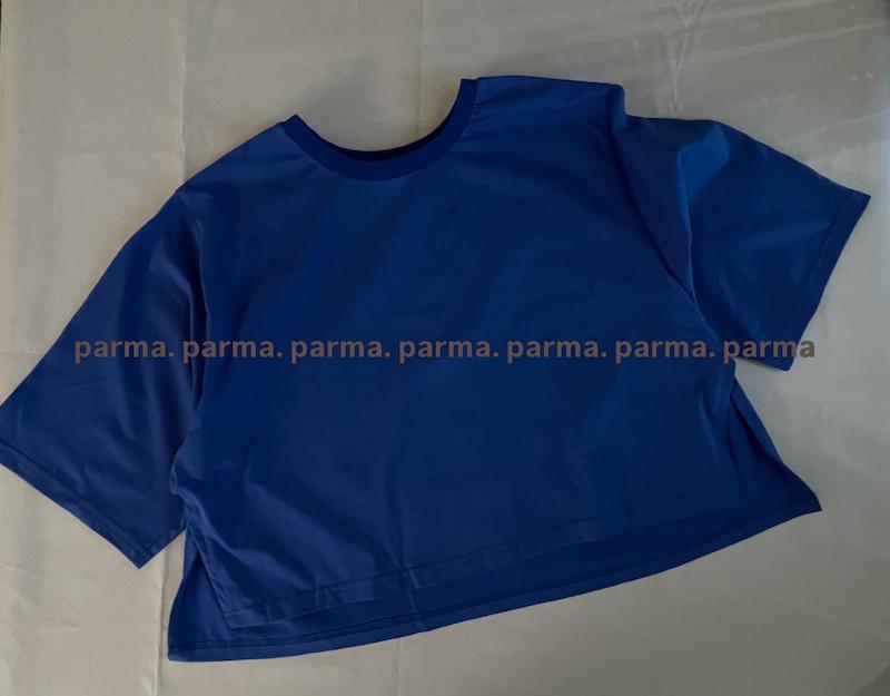 تیشرت چاکدار