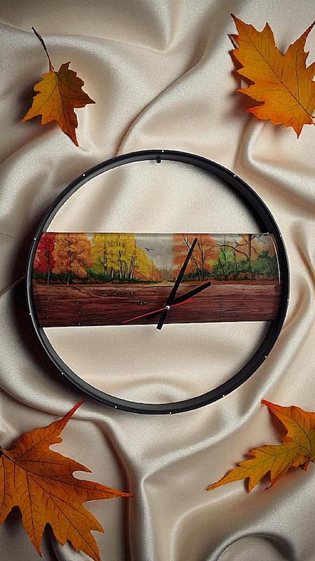 ساعت رزینی پاییز 