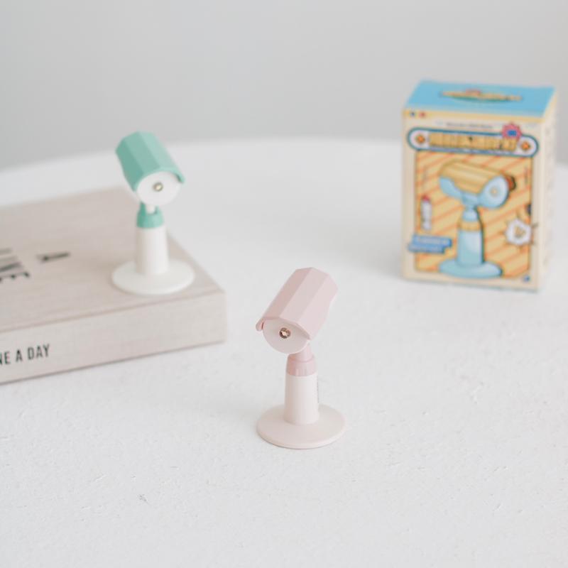 چراغ طرح دوربین