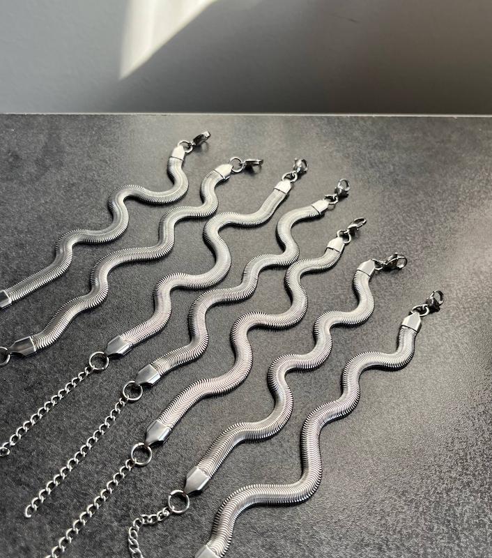 دستبند ماری رنگ ثابت