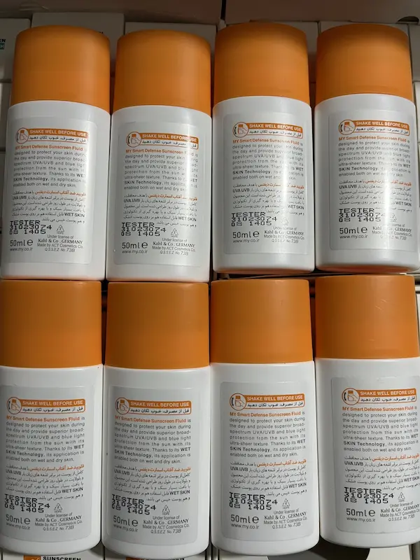 فلوئید ضد آفتاب بدون رنگ مای spf50 مدل هیالورونیک اسید (( پلمب بدون جعبه مقوایی))