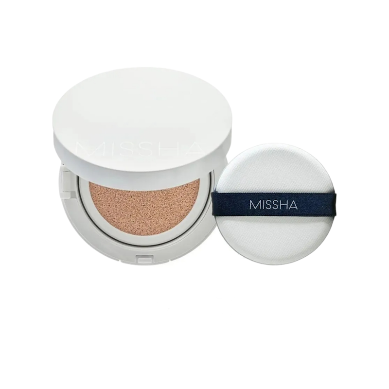 کوشن مرطوب‌کننده و درخشان‌کننده میشا Missha Magic Cushion Moist Up SPF50+/PA+++