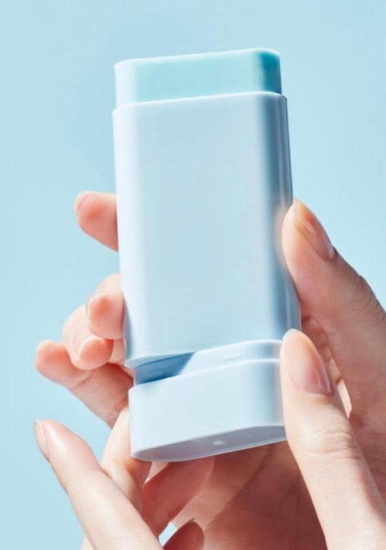 ضد آفتاب استیکی توکوبو Tocobo Cotton Soft Sun Stick SPF50+ PA++++ حاوی عصاره پنبه کتان وزن 19 گرم