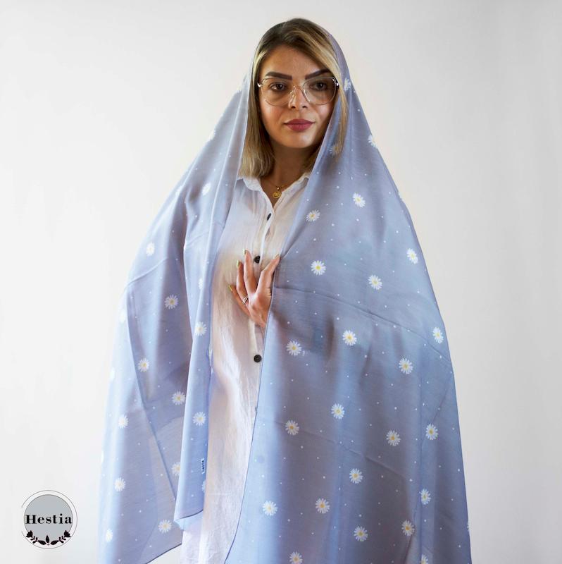 شال بابونه با زمینه طوسی