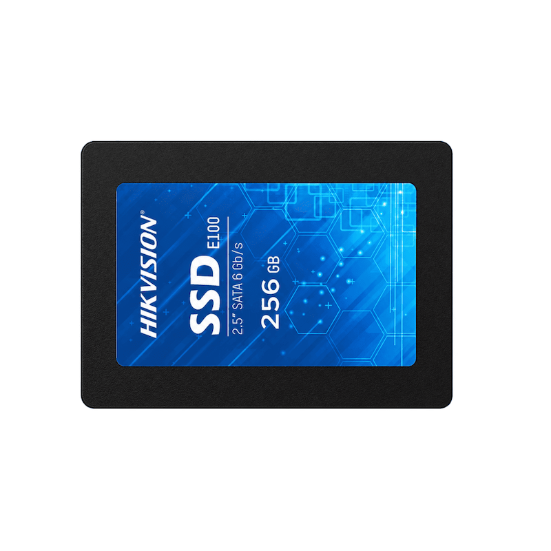 SSD Hikvision E100 256GB در نمای روبه‌رو با فرم‌فکتور 2.5 اینچ روی پس‌زمینه سفید