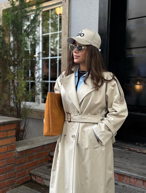 بارونی پشت دکمه