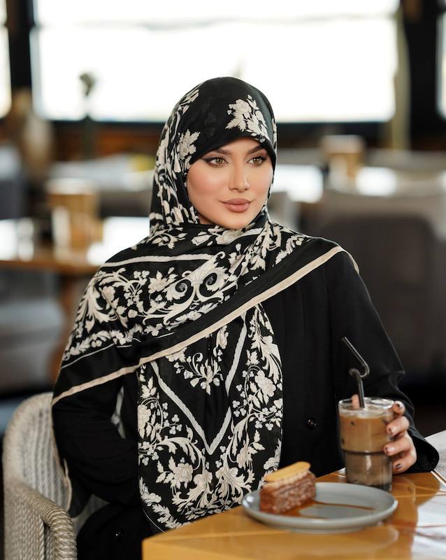 روسری کشمیر نخ مشکی ۴