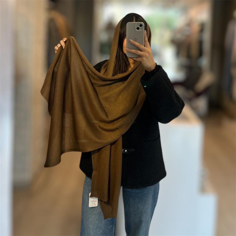 شال بافت ظریف رنگ قهوه ای