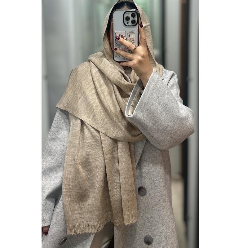 شال ظریف بافت رنگ کرم