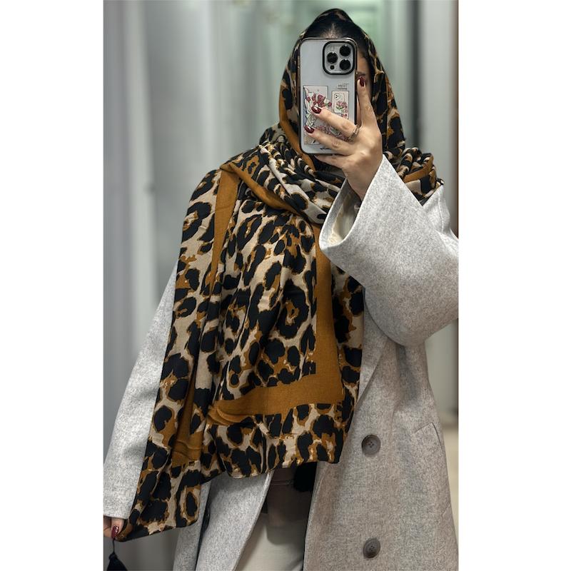 شال موهر ظریف پلنگی