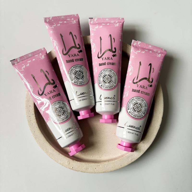 کرم مرطوب کننده دست یارا ˚.⋆☾💕🌸🪵☽⋆⁺₊✧. 