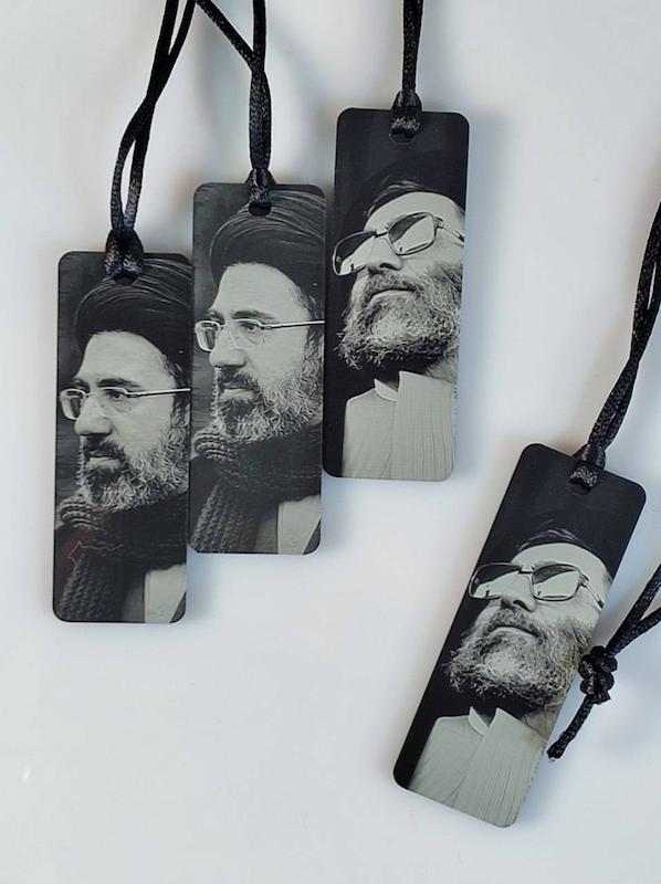 آویز پلکسی خودرو « امام خامنه ای جوان »