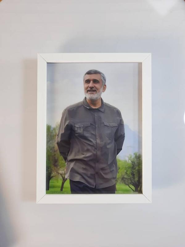 قاب عکس شهید حاجی زاده