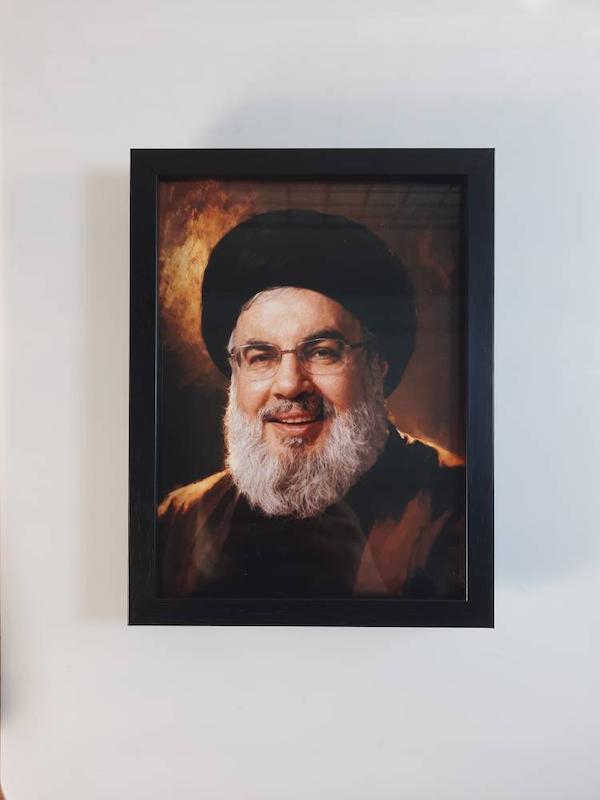 قاب عکس شهید سید حسن نصرالله