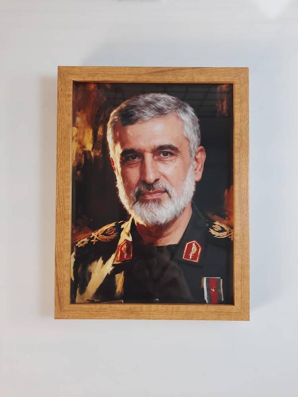 قاب عکس شهید حاجی زاده
