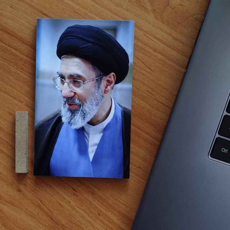 شاسی امام خامنه‌ای کد ۰۱
