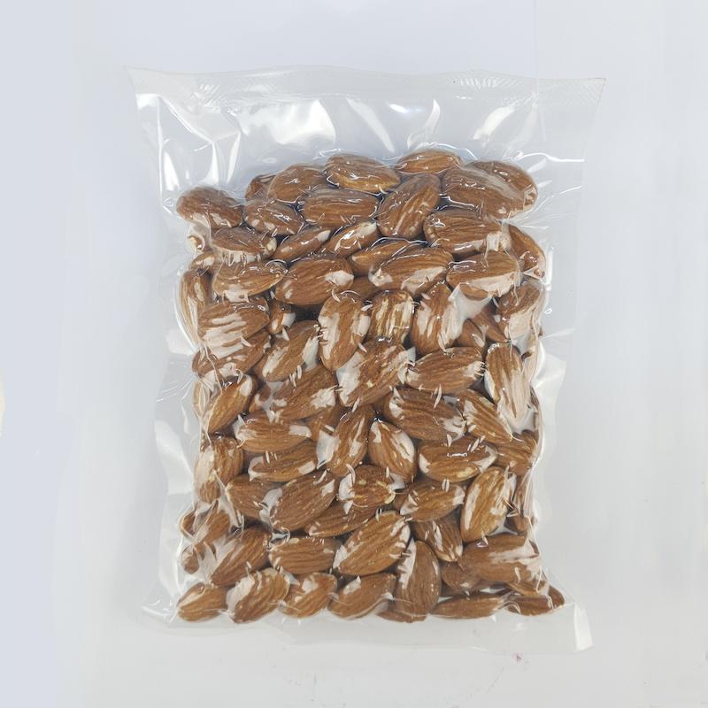 مغز بادام درختی زرین سایز درشت ۲۵۰ گرمی