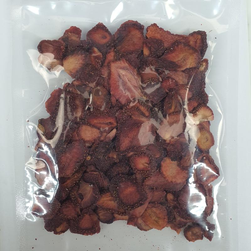 توت فرنگی خشک ۱۰۰ گرمی