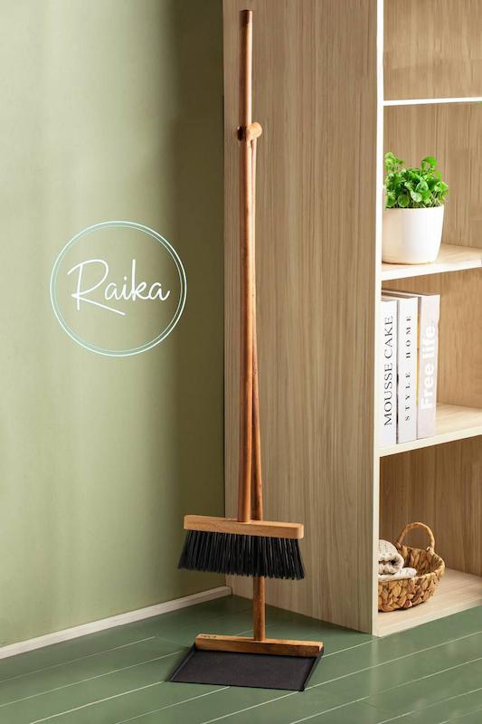 جاروخاك انداز