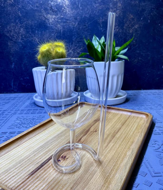 گیلاس پیرکس نی دار