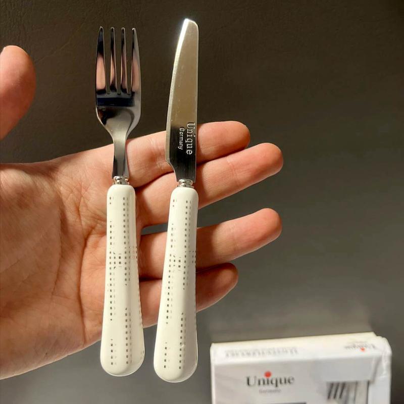 کارد چنگال دسته چینی یونیک