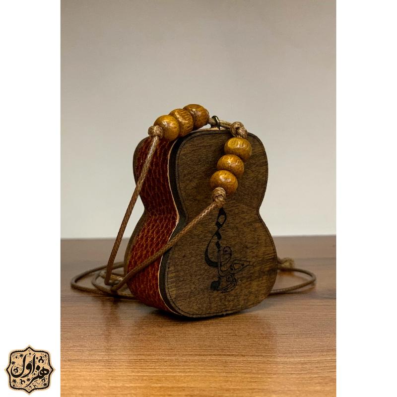 جعبه مضراب تار و سه تار 