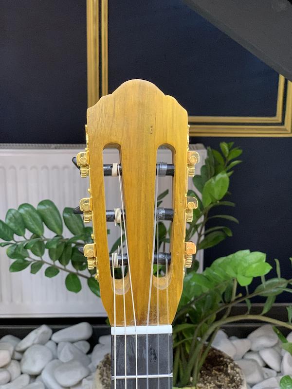 گیتار کلاسیک مدل متاع پور MAT2