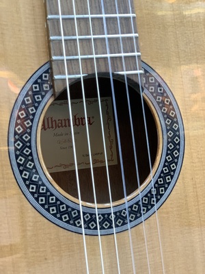 گیتار کلاسیک مدل الحمبرا 1C