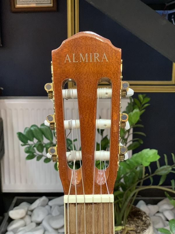 گیتار کلاسیک مدل ALMIRA  C_551