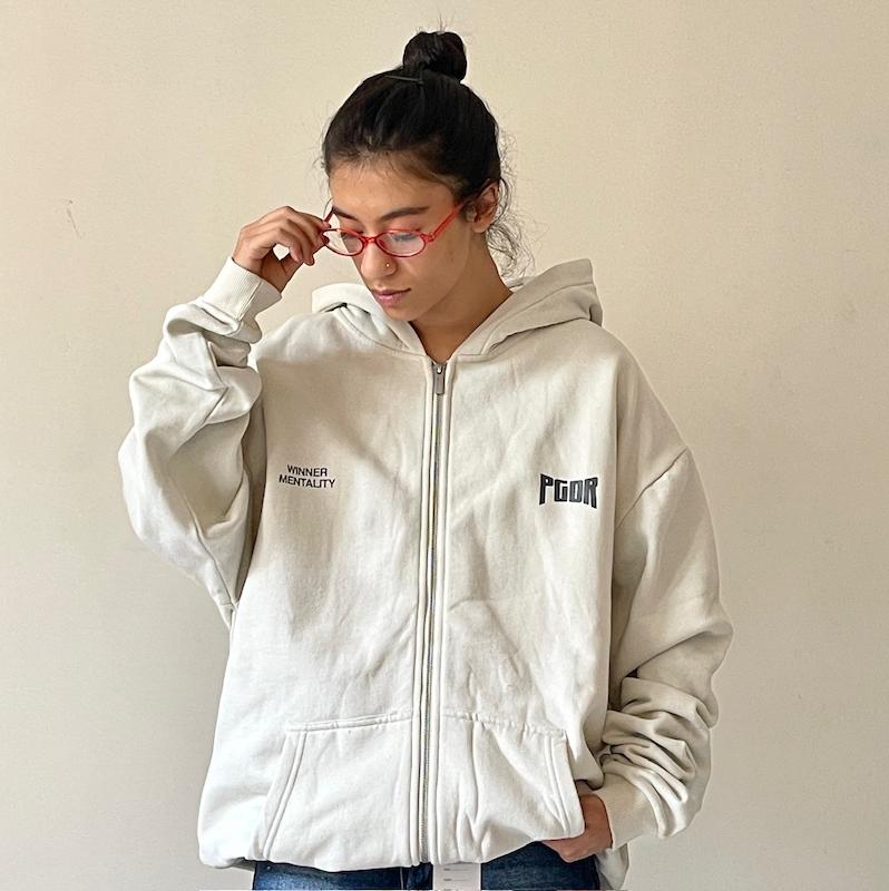 سويشرتPGDR🫴🏻