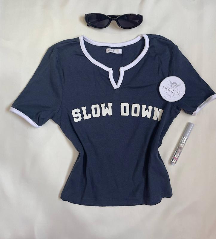 تیشرت کراپی Slow down 🦕