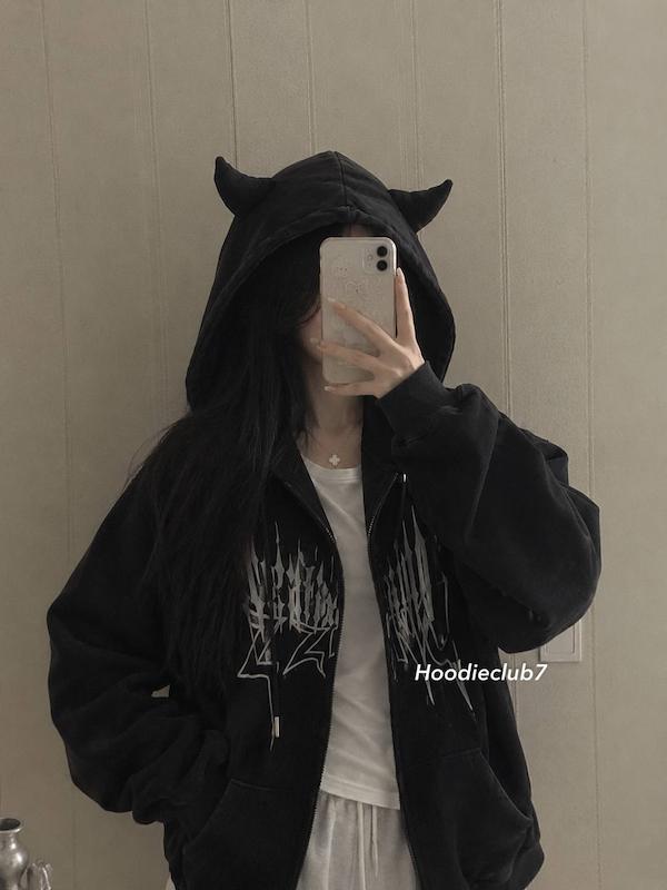 سویشرت شاخدار ⚡️