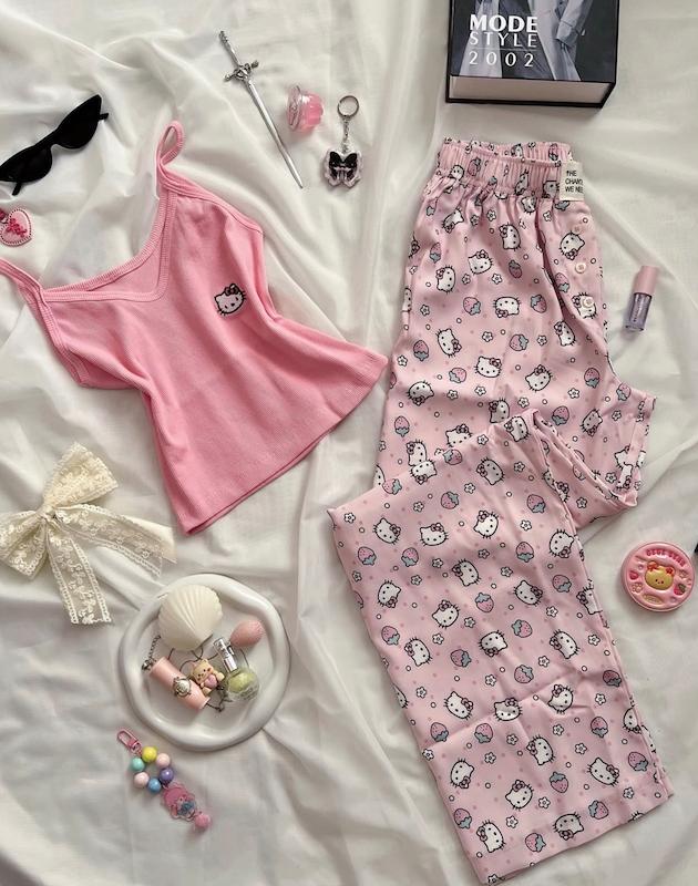 ست کراپ و پیژامه طرح‌های مختلف🎀