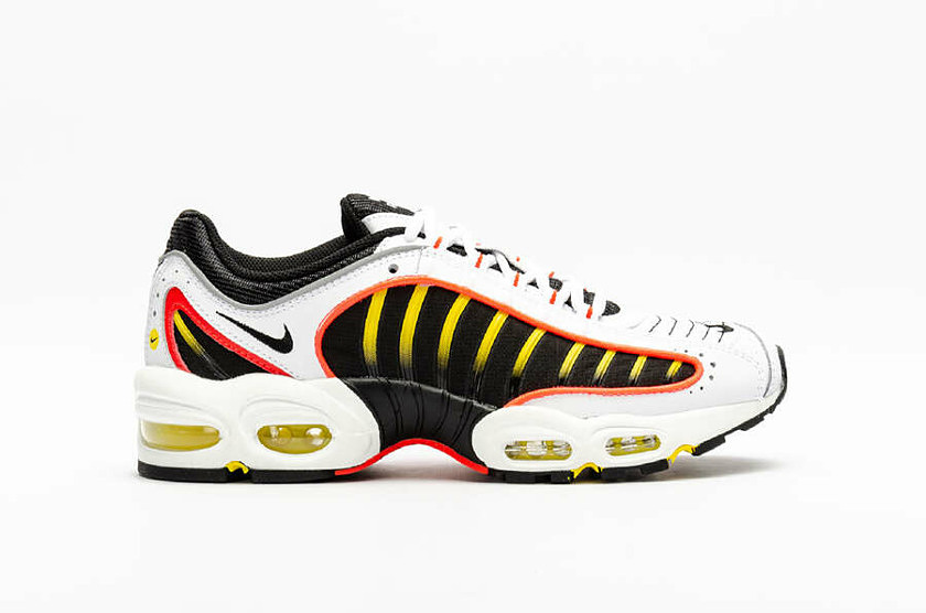 'Nike Air Max Tailwind 4 'Bright Crimson