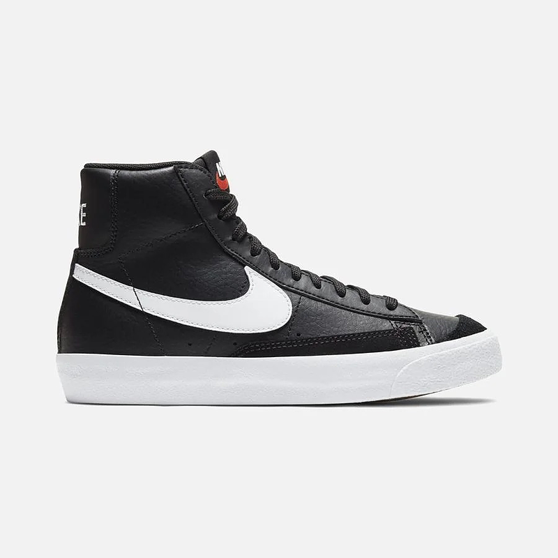 'Nike Blazer Mid '77 'Black White 