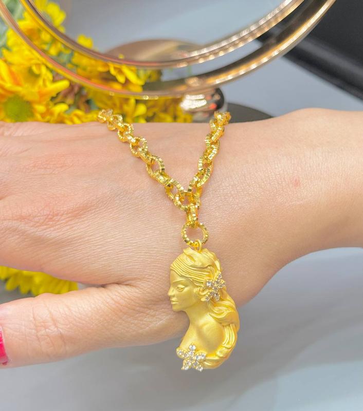 رولباسی و گردنبند  طلا الیزابت لومیر