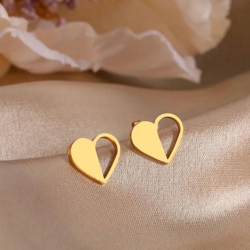 گوشواره طلا قلب