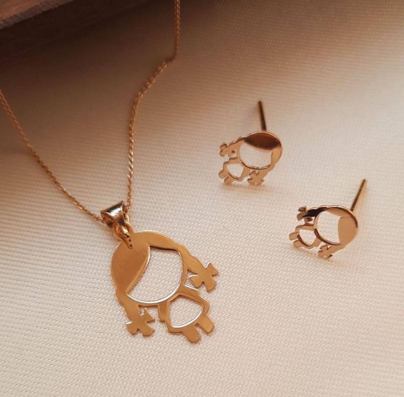 نیمست طلا دختر