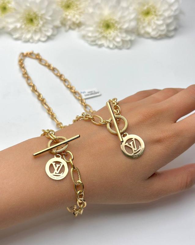 نیم ست طلا  لویی ویتون