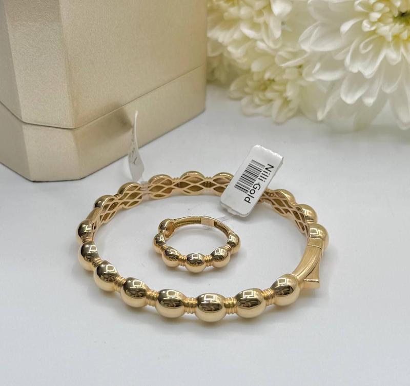 انگشتر و دستبند طلا نیلی 