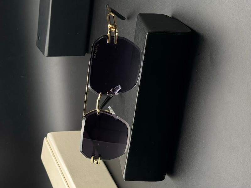  عینک افتابی میباخ لس کد2489