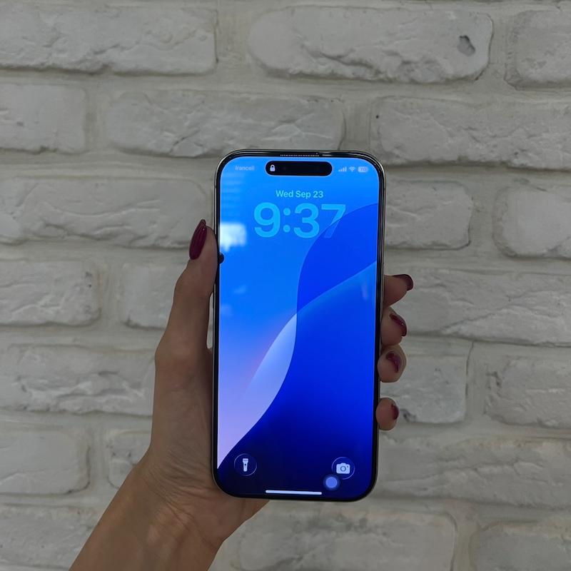 Iphone 16 Pro 256G دو سیم کارت دست دوم 