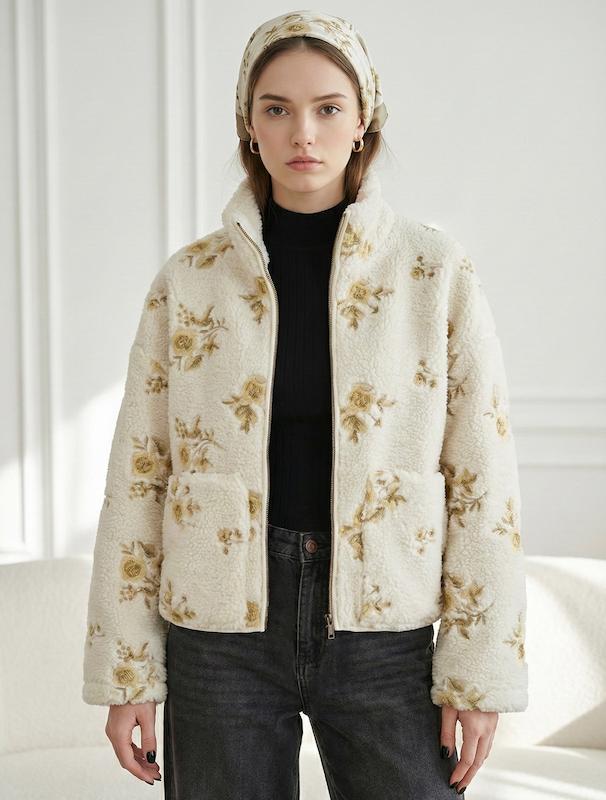 شکت زنانه هوکانی کد 5051427 کرم روشن