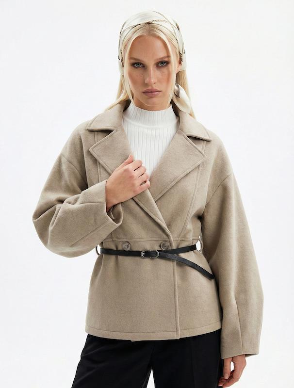 کت پشمی زنانه هوکانی کد 5056227 کرم روشن